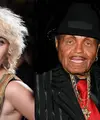 Paris Jackson ternyata berada di sebelah Joe Jackson, ayah Michael Jackson sebelum meninggal dunia. (Getty Images/E!)