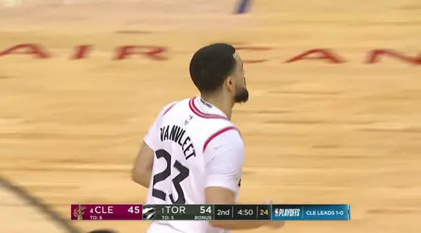 Berita video game recap NBA 2017-2018 antara Cleveland Cavaliers melawan Toronto Raptors dengan skor 128-110.