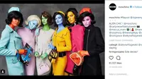 Para model tampil bak Jackie O dengan tubuh warna-warni. (Instagram/ Moschino)