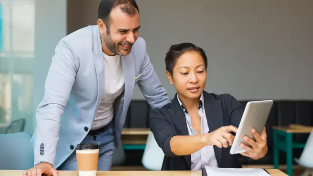 Mengenal Dampak Negatif Micromanaging (photo by freepik.com)