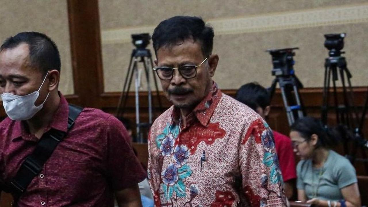 VIDEO: Eks Mentan SYL di Sidang "Ibu dan Bapaknya Nayunda Timses Saya Saat Gubernur"