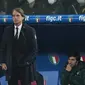 Pelatih Italia Roberto Mancini di bangku cadangan selama pertandingan play-off kualifikasi Piala Dunia 2022 melawan Makedonia Utara di Stadion Renzo Barbera, di Palermo, Italia, Jumat, 25 Maret 2022. Italia kalah 0-1. (AP Photo/Antonio Calanni)