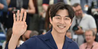 Acara amal bertajuk ‘Beautiful Moment’ baru saja digelar oleh salah satu aktor Korea bernama Gong Yoo. Mengajak para penggemarnya untuk berinteraksi saat acara berlangsung, Gong Yoo pun juga dikabarkan melelang barang kesayangannya. (AFP/Bintang.com)