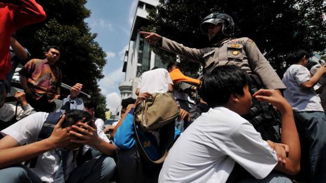 Bawa golok, siswa SMA dijaring polisi