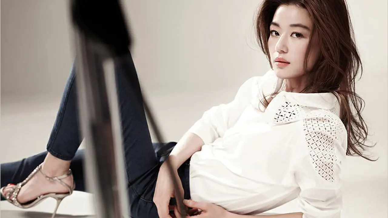 Jun Ji Hyun Jadi Wajah Baru Dunia KPop