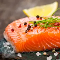 Ilustrasi Foto Ikan Salmon (iStockphoto)