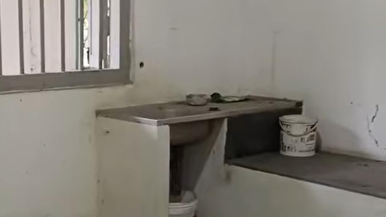 Kondisi Rumah Kosong Diduga Milik Almarhum Dono Warkop DKI