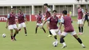 Pemain PSM Makassar saat sesi latihan jelang laga Piala AFC di Stadion Madya, Jakarta, (9/3/2020). PSM Makassar akan berhadapan dengan Kaya FC. (Bola.com/M Iqbal Ichsan)