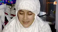 [VIDEO] Tarawih Pertama, Air Mata Pipik Basahi Sajadah