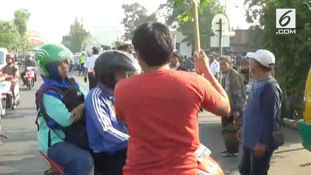 VIDEO: Aksi Sweeping Angkutan Online di Kota Surabaya