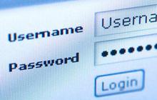 50 Persen pasangan berbagi password Facebook
