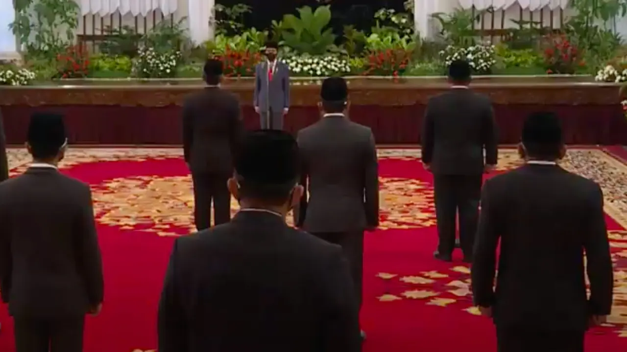 Presiden Jokwi melantik 6 Menteri baru dan 5 wakil menteri di Istana Kepresidenan. (Istimewa)