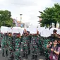 Peringati Hari Batik Nasional,&nbsp;Abhinaya Abyakta Batik Jogja terselenggara sebagai hasil kolaborasi Accor dengan TNI. (dok. Accor)