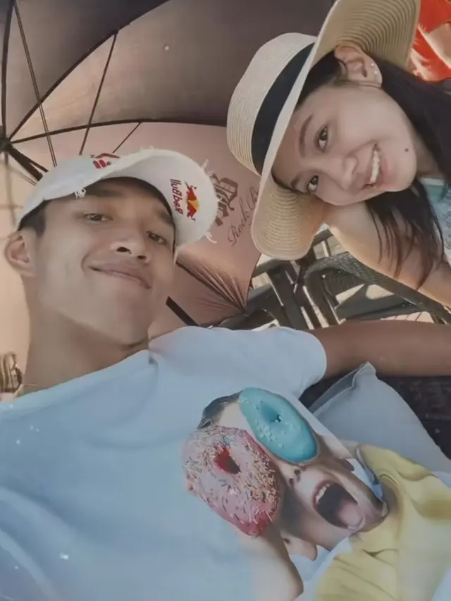 Jonatan Christie dan Shanju Bulan Madu