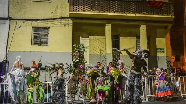 Parade Mitos dan Legenda di Kolombia