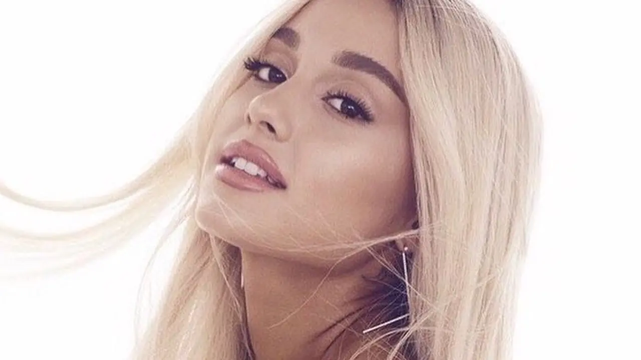 [Fimela] Ariana Grande