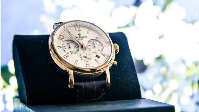 Bedakan Jam Tangan Patek Asli atau Palsu