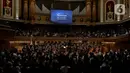Di bawah bimbingan konduktor Addie MS, Light Ministry Orchestra (LMO) tampil percaya diri memadukan perbedaan menjadi karya harmonis. (Liputan6.com/Herman Zakharia)