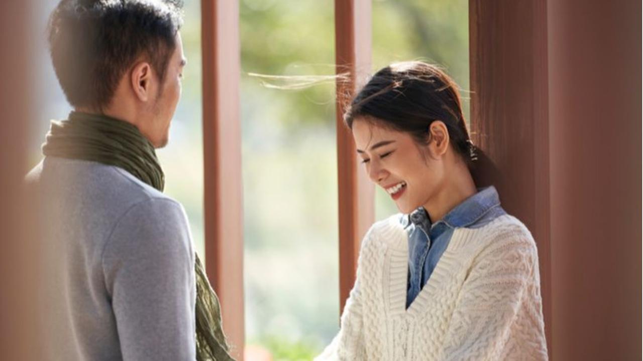 90 Kata Romantis dalam Bahasa Inggris yang Menyentuh Hati