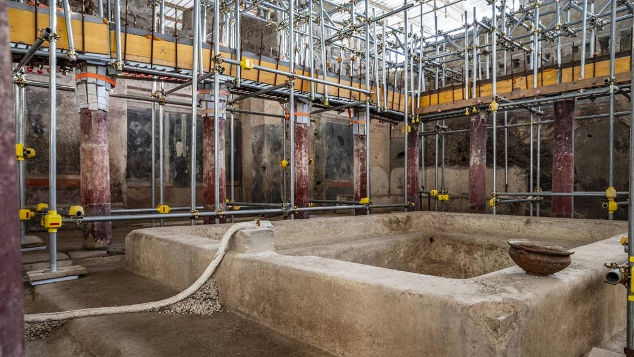Penemuan pemaindian air panas di Kota Kuno Pompeii