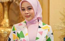 Hasil dari Kerja Keras, Potret Mewah dan Elegan Keluarga Melly Lee Saat Lebaran
