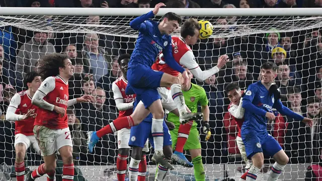 Chelsea, Arsenal, Premier League