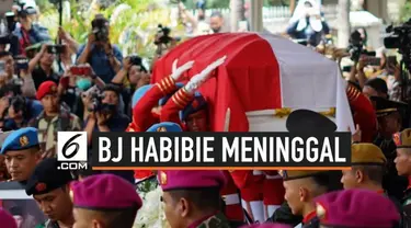 Detik-detik prosesi pemakaman jenazah Presiden ke-3 RI, BJ Habibie di TMP Kalibata, Jakarta Selatan.