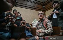 Eks Wamenaker Noel Dituntut 5 Tahun Bui, Sesalkan Tak Korupsi Lebih Banyak