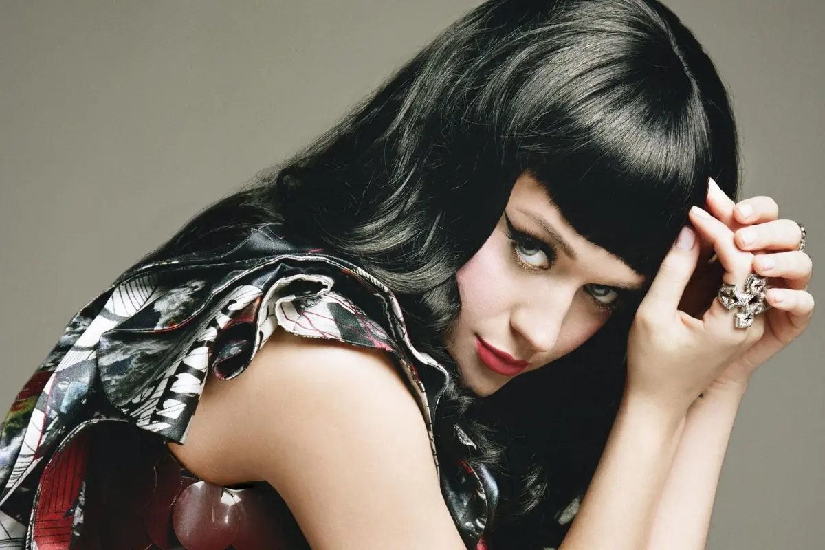 Ubah Warna Rambut, Katy Perry Pilih Hijau Terang