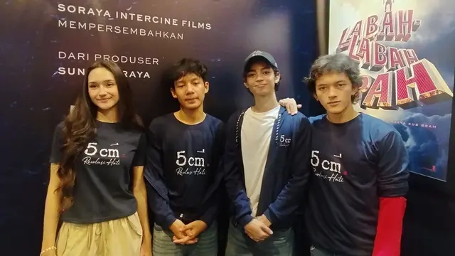 Roman King Bangga Dapat Dukungan Herjunot Ali Jadi Zafran Muda di Film 5Cm: Revolusi Hati