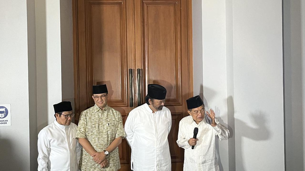 Menurut Surya Paloh, hal itu perlu dilakukan demi terus menjaga komitmen kebangsaan.<br>