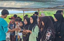 Edukasi Mangrove Parimo: Puluhan Pelajar SD Diajak Jaga Ekosistem Pesisir dan Kelola Sampah