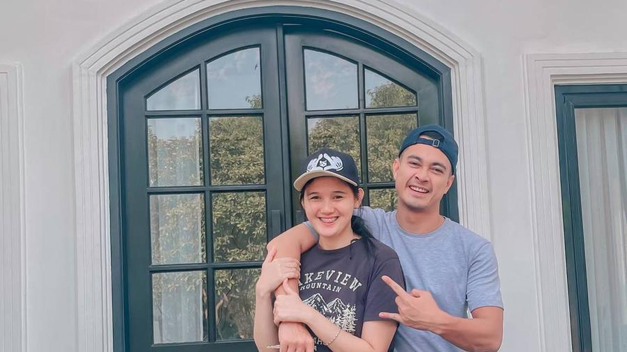 Bergaya ala Amerika, Ini Potret Rumah Baru Eza Gionino yang Mewah dan Cozy Abis