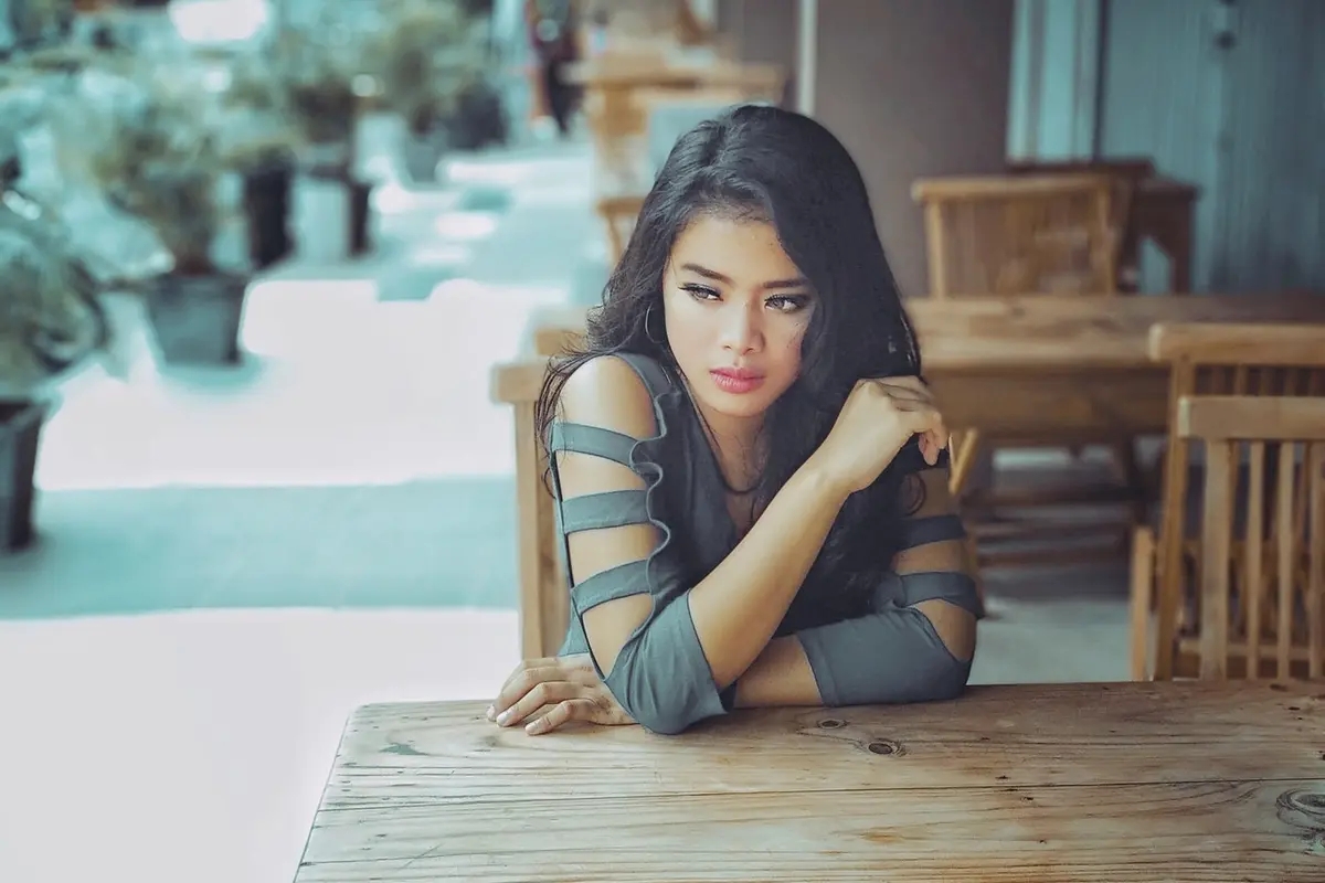 [Bintang] Selalu Tampak Bad Mood, 3 Zodiak Ini Padahal Aslinya Biasa Saja
