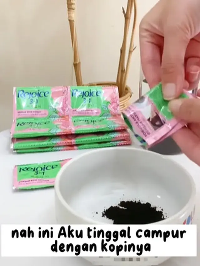 Sampo dan Bubuk Kopi untuk Rambut Lembut
