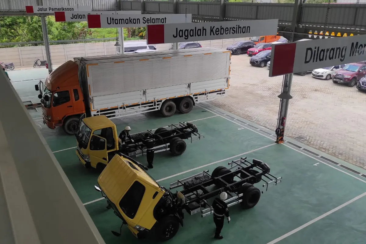 Mitsubishi Resmikan Diler Baru di Pekanbaru (Arief A/Liputan6.com)