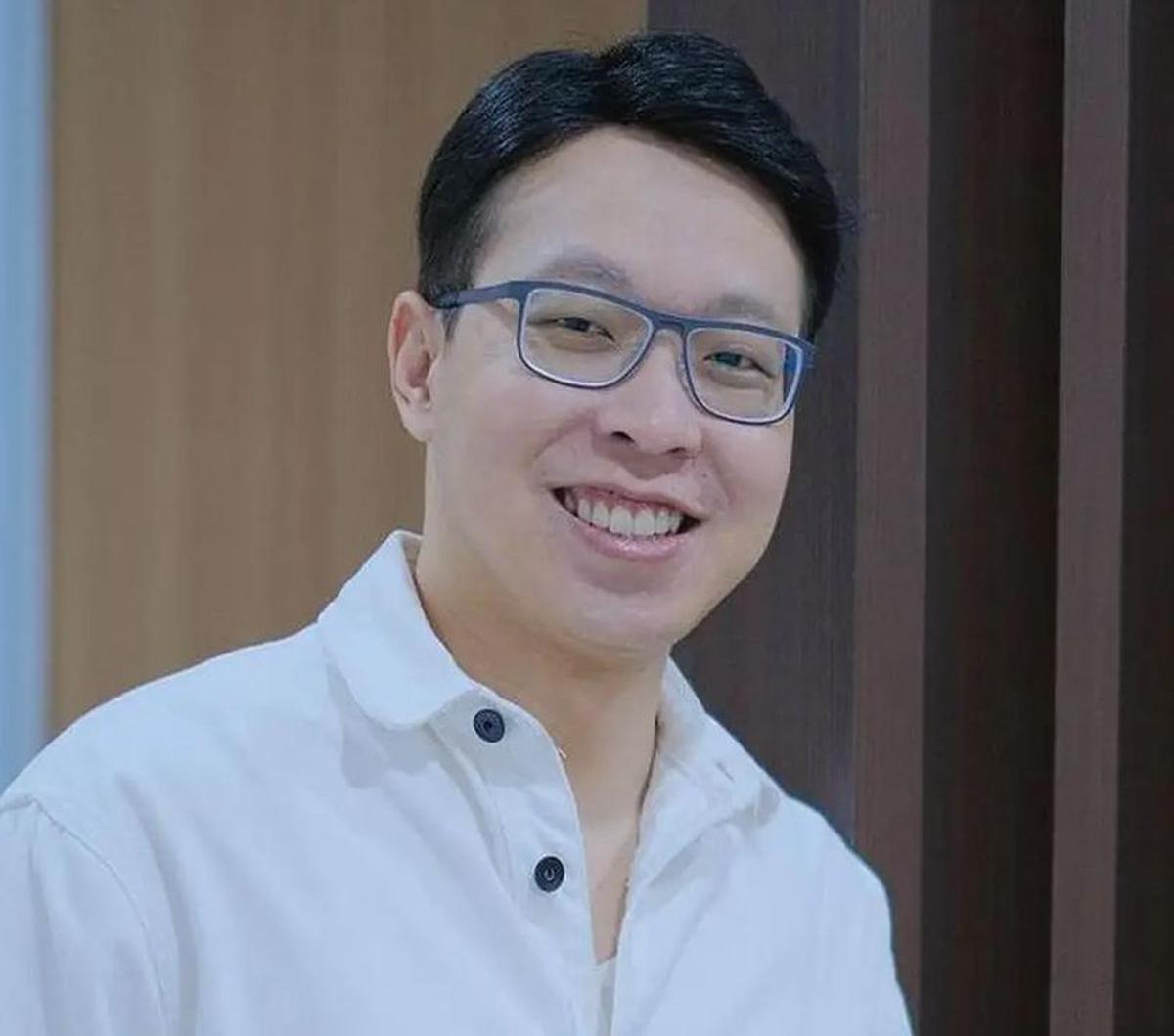 Kini pria kelahiran 1985 itu berhasil mewujudkan ekspektasinya mencapai omzet Rp8 miliar dalam waktu 2,5 jam dengan streaming berjualan di Shopee Live.