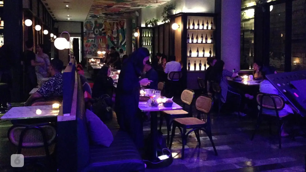 Double Chin Restaurant & Bar