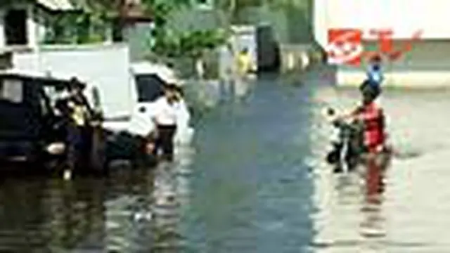 Banjir Masih Rendam Yogyakarta