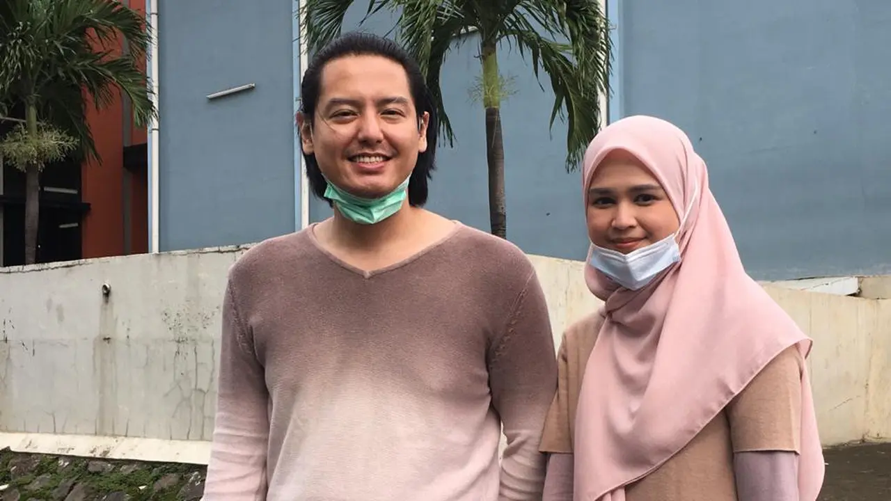 Roger Danuarta dan Cut Meyriska (ist/ Munady Widjaja)