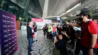 3 Momen Michael Owen Mengunjungi Jakarta: Dulu Tanding Vs Pensiunan Timnas Indonesia, Sekarang Jadi Pandit Liga Inggris bersama Vidio