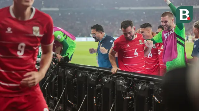 Euforia Juara, Pemain Timnas Indonesia Berlari Sambangi Tribun Suporter