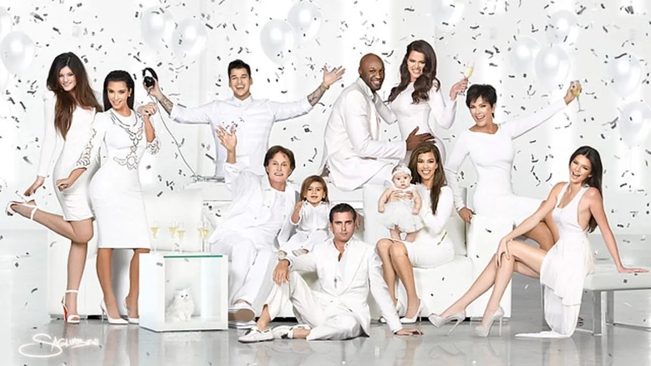Keluarga Kardashian Rayakan Natal dengan Pesta Meriah