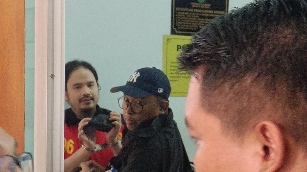 Kasus Kepemilikan 9 Senjata Api Ilegal dan Ribuan Peluru, Dito Mahendra Minta Dibebaskan