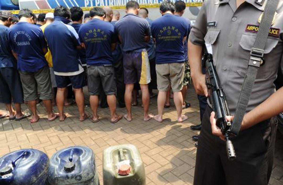 35 Penimbun BBM dijaring