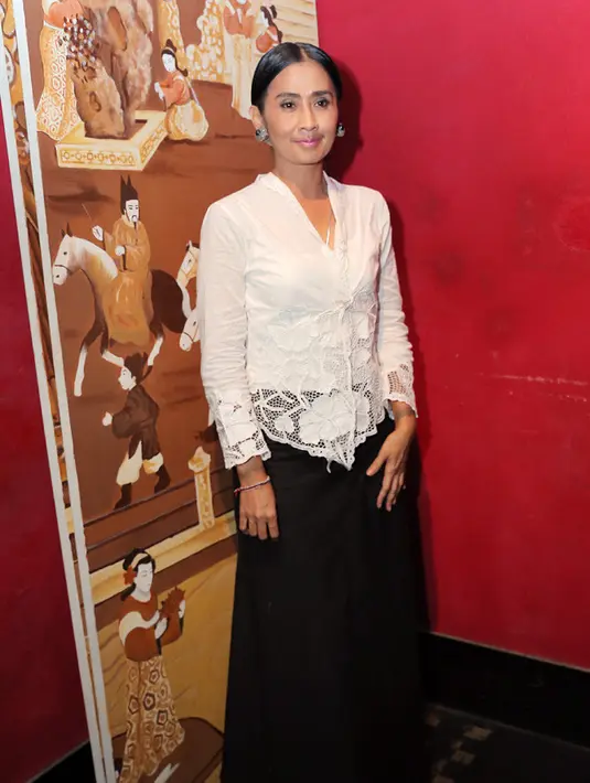 "Ada satu yang menurut saya yang kelihatan chemistry-nya, dari sutradara, script, karakter dan juga dari waktu. Karena kadang ada film bagus tapi waktunya enggak ketemu. Itu saya sebut tidak berjodoh," tambah Ayu. (Deki Prayoga/Bintang.com)