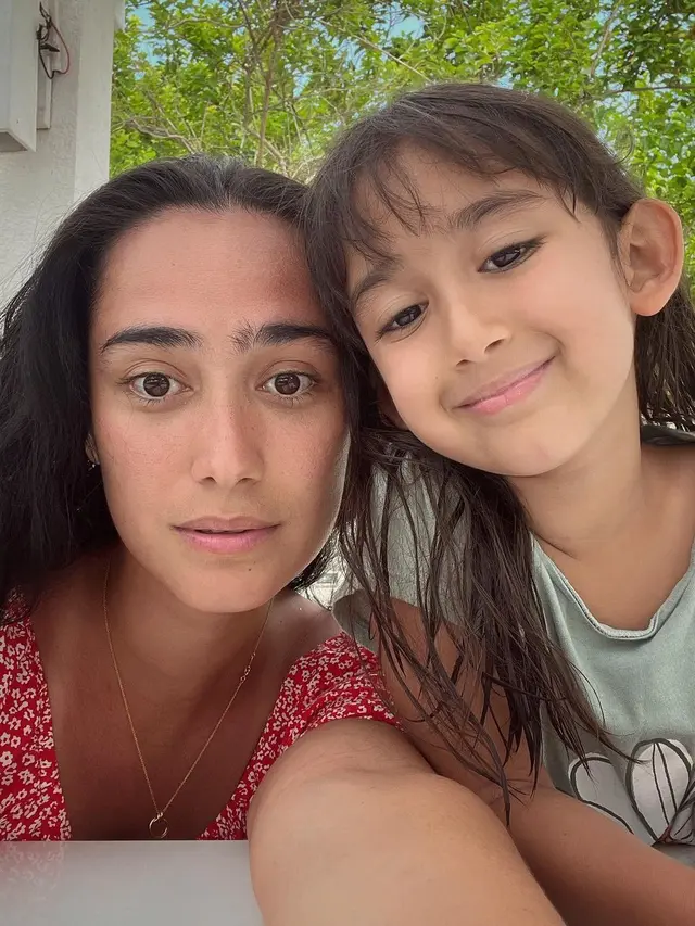 Jadi Single Mom, Ini Momen Seru Alexandra Gottardo Liburan Bareng Buah Hati