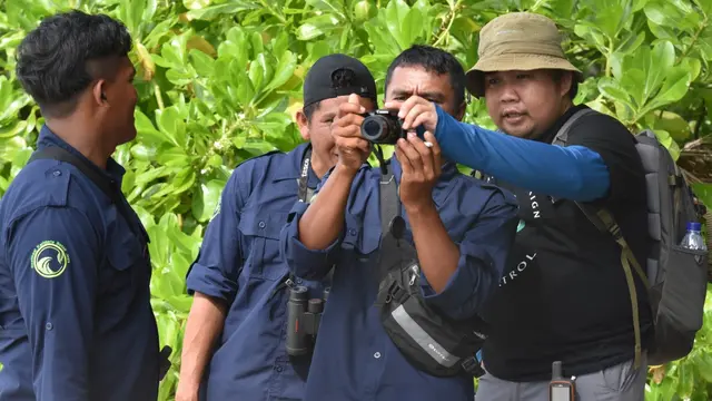Pantau Satwa Laut, Masyarakat Kepulauan Karimata Siap Sambut Para Peneliti