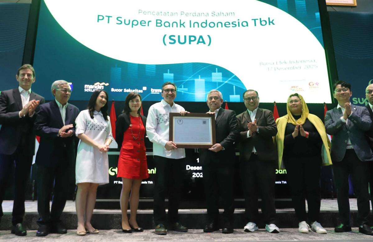 FOTO: Superbank Resmi Melantai di Bursa Efek Indonesia