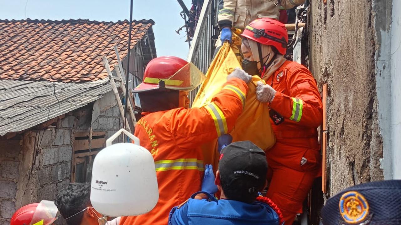 Rumah Terbakar di Bekasi, Wanita Hamil 8 Bulan dan Adik Laki-Laki Tewas